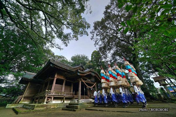 下水流臼太鼓踊 西都市(南方神社) 下水流臼太鼓踊 西都市(南方神社)