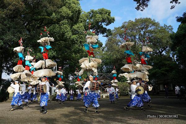 下水流臼太鼓踊 西都市(南方神社) 下水流臼太鼓踊 西都市(南方神社)