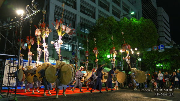 神武さま広場にて えびの市 南方神社 大太鼓踊り